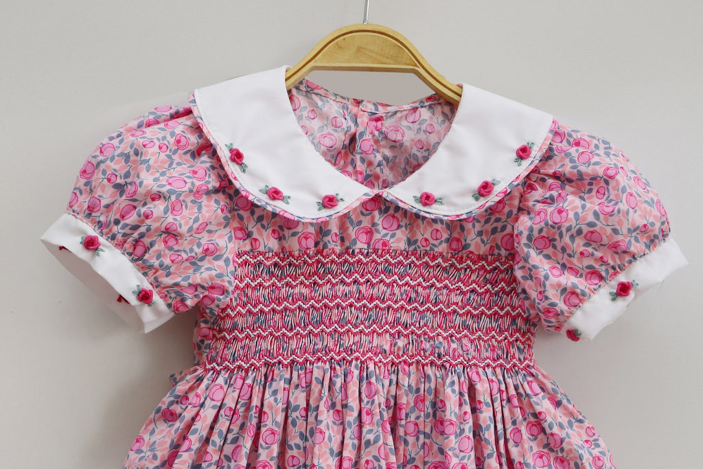 Floral smocked dress white Peter Pen collars – Honey Bee Smocked Boutique